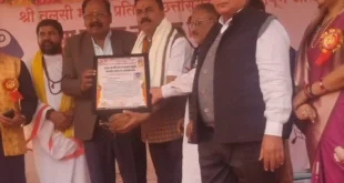 संतों के सान्निध्य में सम्मान अजय ‘पप्पू’ मोटवानी को दादा बलीराम कश्यप पुरस्कार #AjayPappuMotwani #DadaBaliramKashyapAward #SamajSeva #Jansahyog